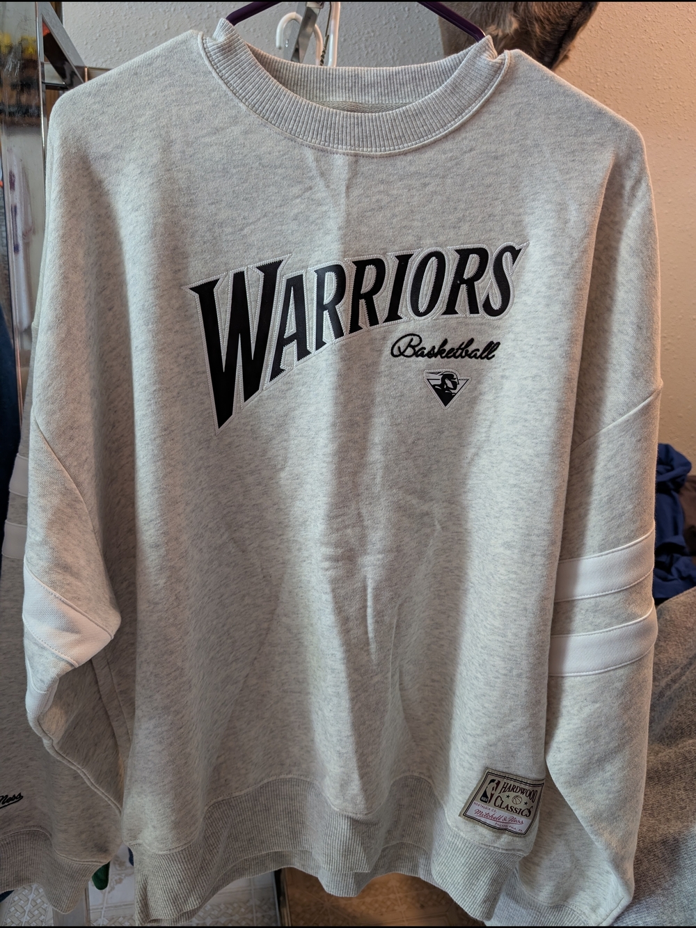 Mitchell & Ness Gray Warriors Basketball Crewneck Sweatshirt